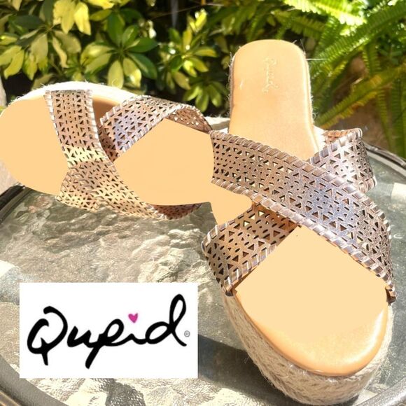 Qupid Espadrille Platform Wedge Sandals - Picture 1 of 9